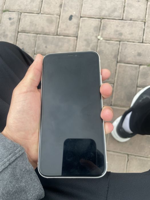 Iphone 11 белый 64гб