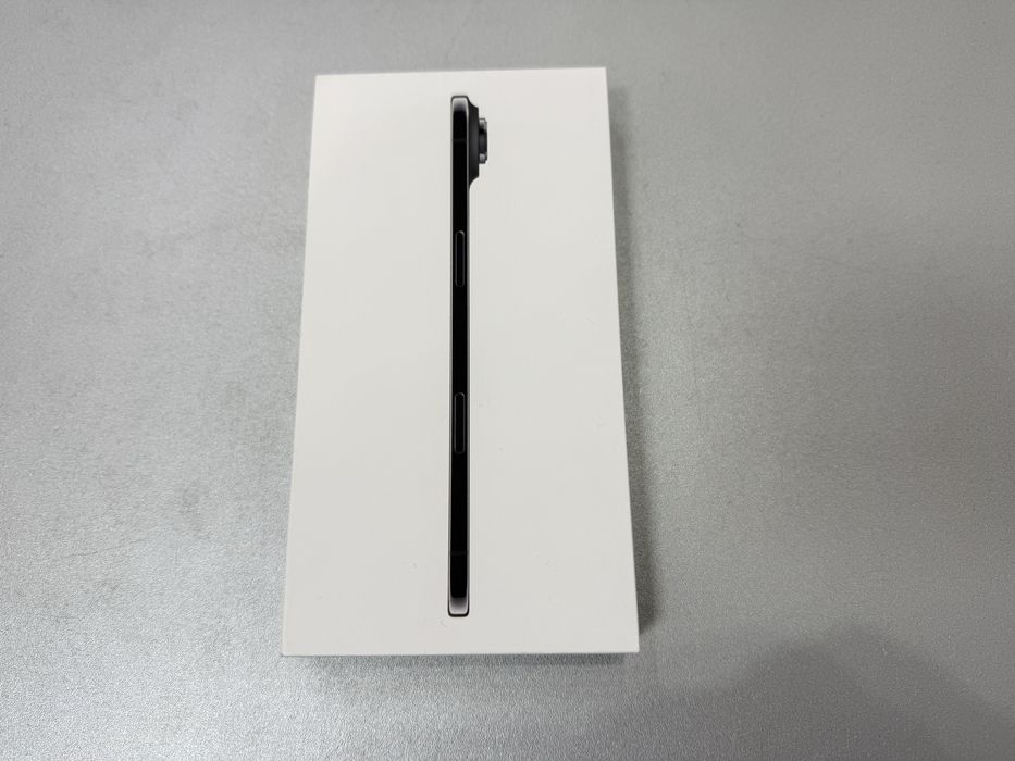 Iphone 17 Air, 512 gb, Space Black, nou la cutie