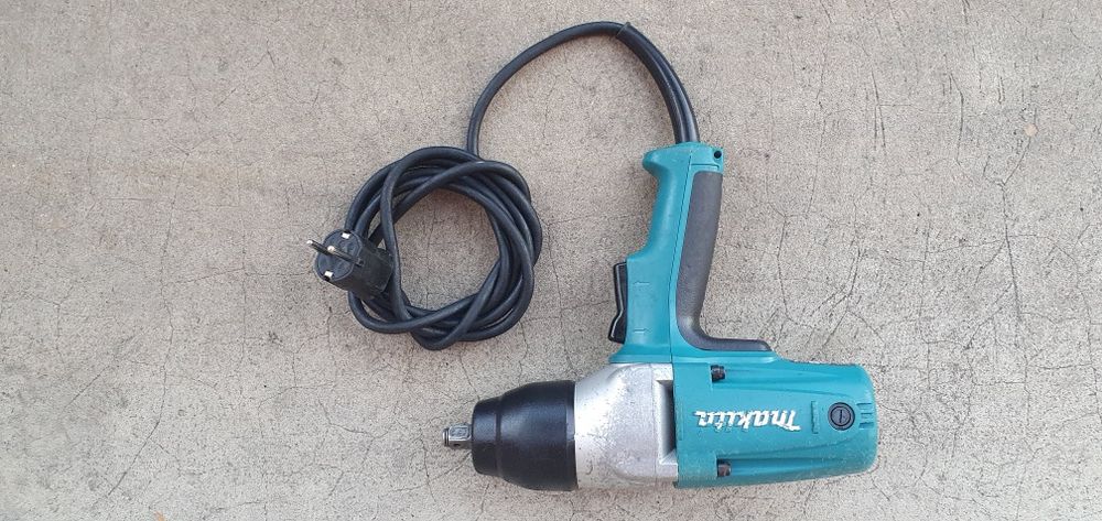 Makita TW.0350.Masina de înșurubat cu impact