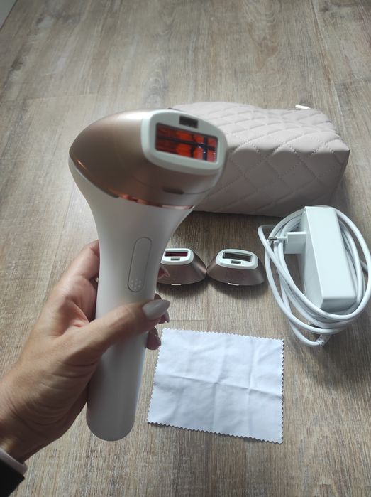 Фотоепилатор Philips Lumea