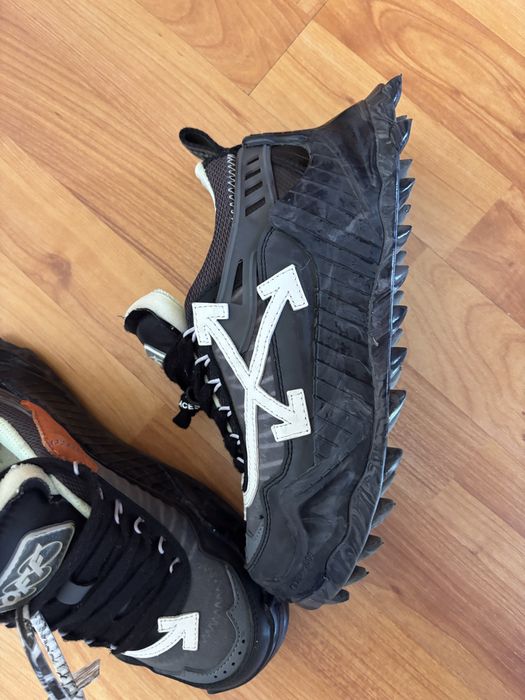 Off-White Odsy
