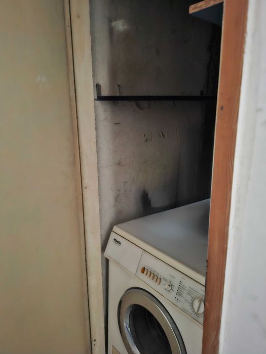 Продавам двустаен апартамент