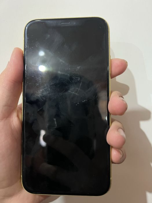 iPhone 11.