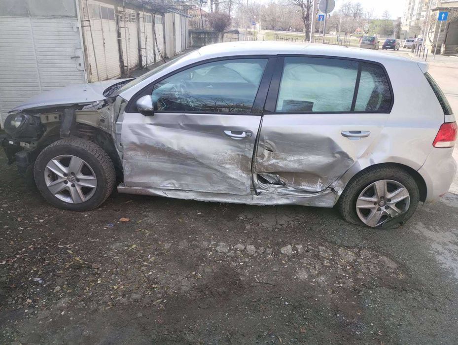 VW Golf 6 цял или на части