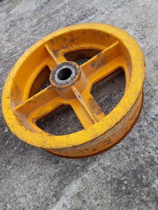fulie diametru 490 mm / volantă cu 8 canale