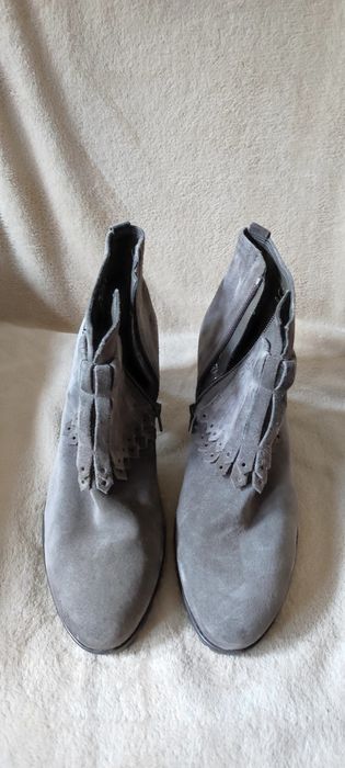 Дамски боти, Gabor