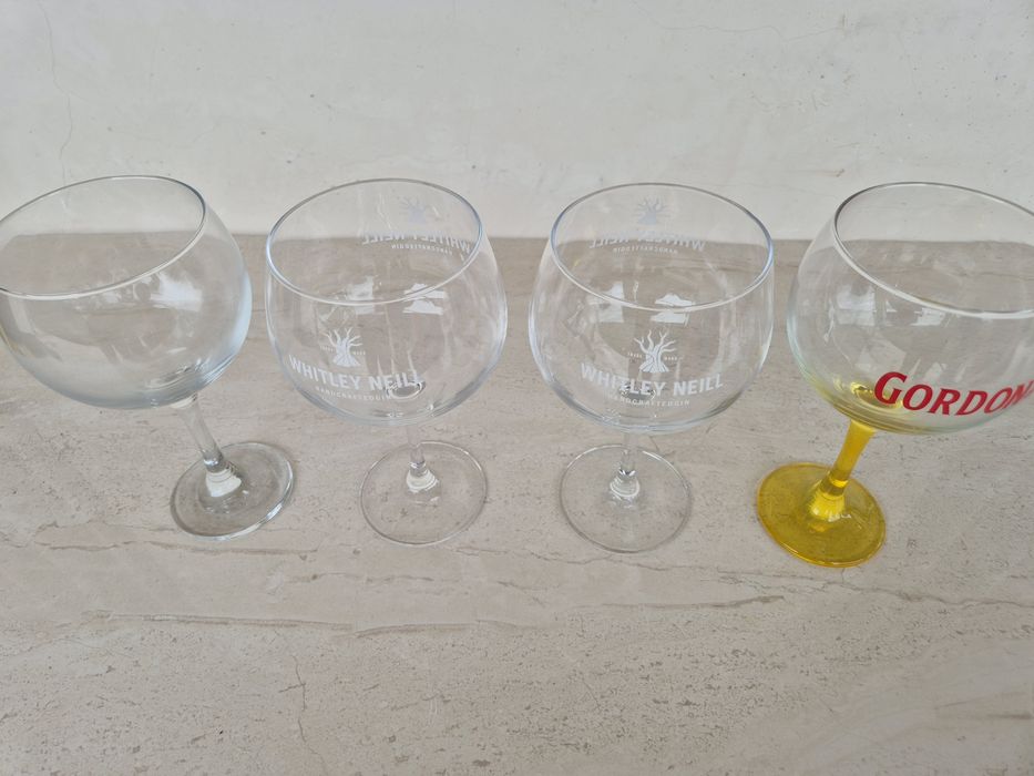 Нови чаши за джин и коктейли- 5 броя.