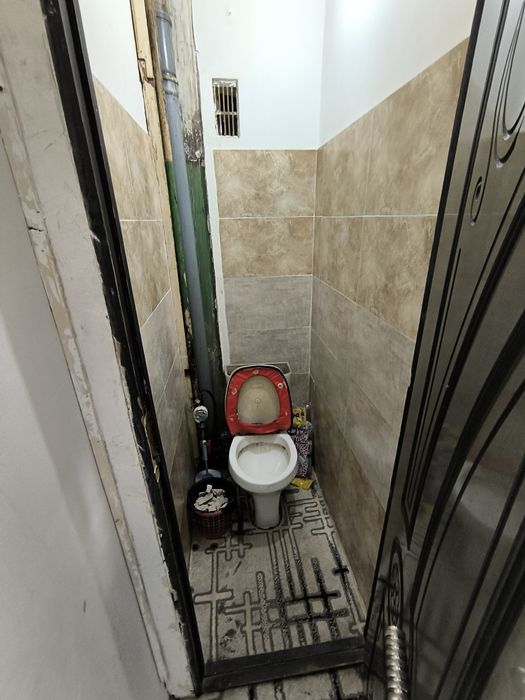 2 х комнатную квартиру Сергели Спутнике 4. 7/9  площадь 60 м² бл.1*5