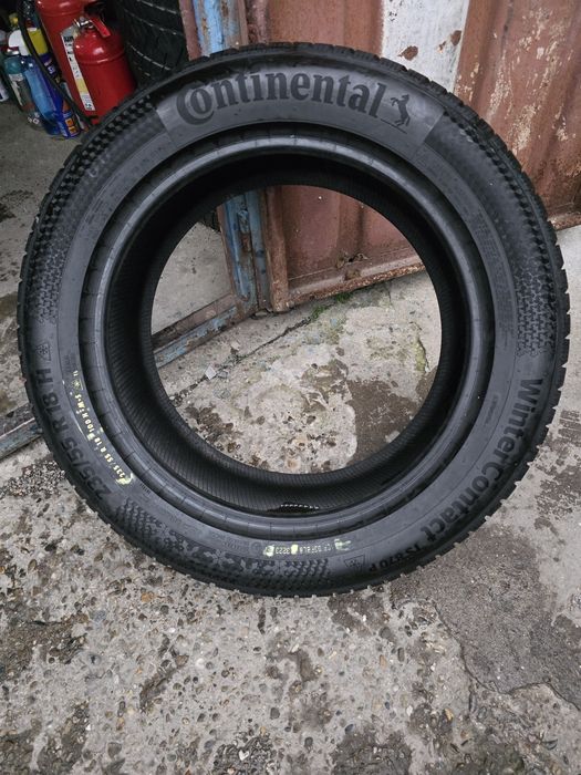 Anvelope Iarnă 235.55.18 CONTINENTAL Dot 2023 Profil 8,9 mm GROSIME