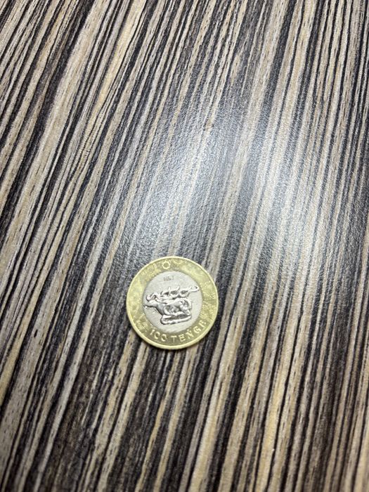 Продам коллекционные монеты номиналом  100тг