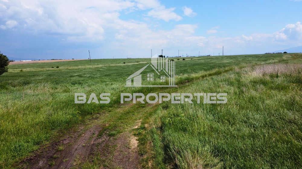 Парцел в София, област-гр.Костинброд площ 490