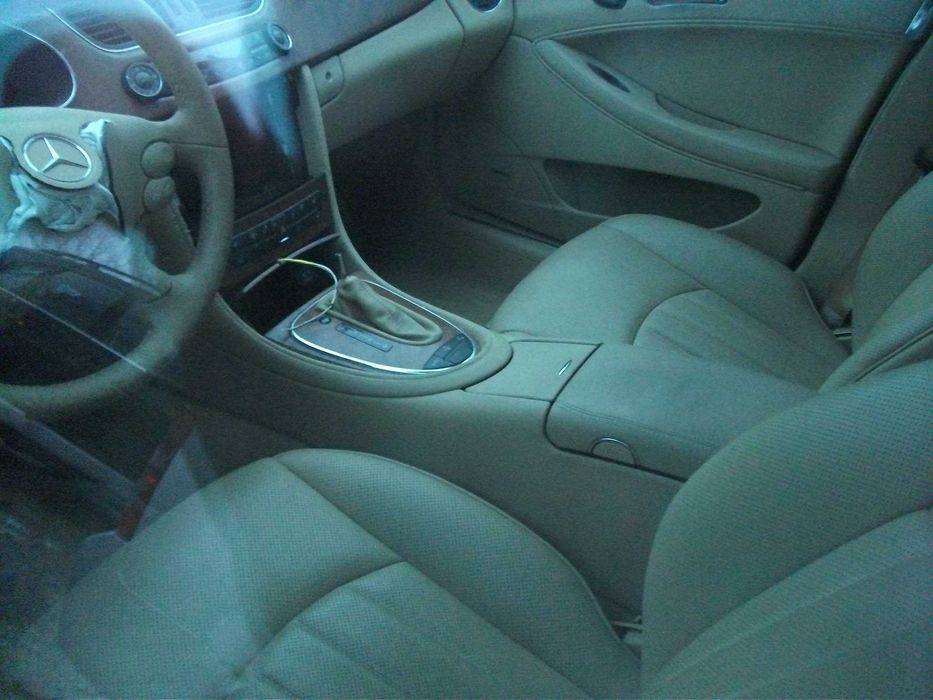 Cutie 7G-Tronic Mercedes V6 3500 si interior piele crem