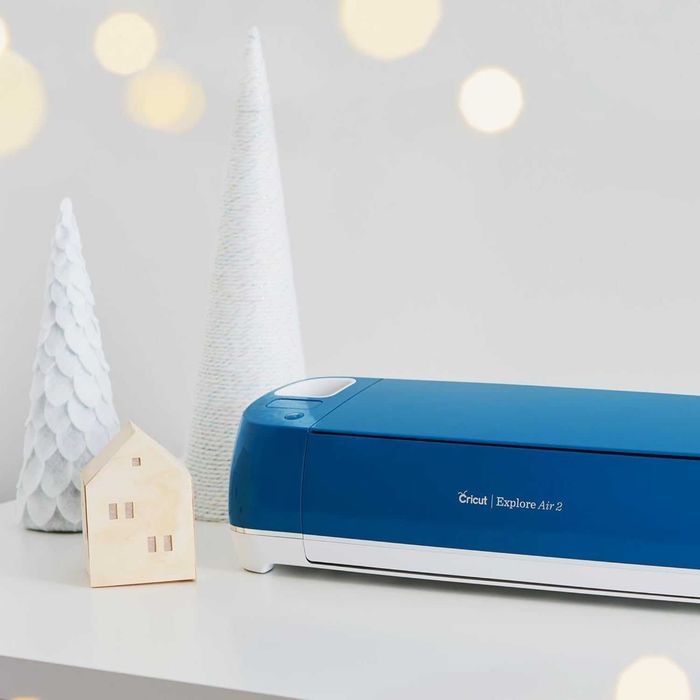 Режещ плотер Cricut Explore Air 2 за крафт проекти изрязване