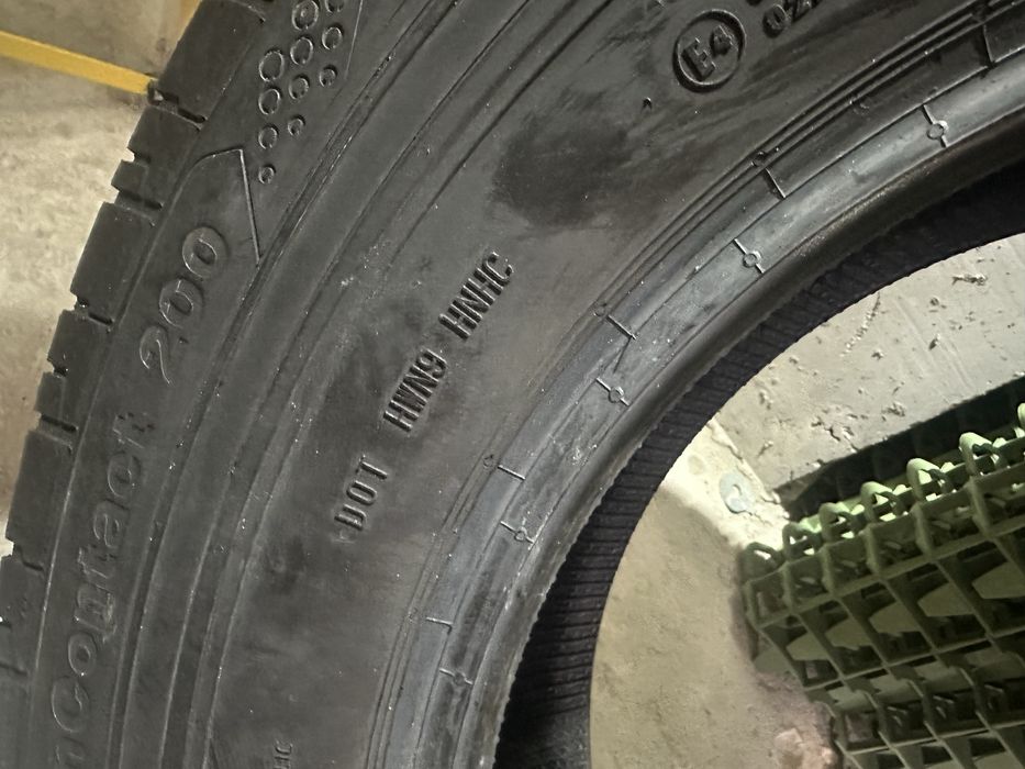 Нови бусове гуми Continental 225/75/16 С