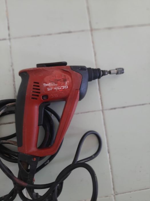 Hilti filetanta rigips sf4000