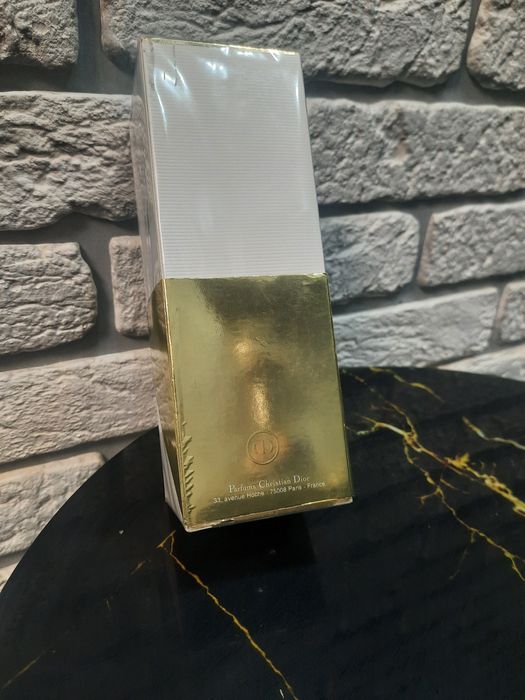 Новый женский парфюм