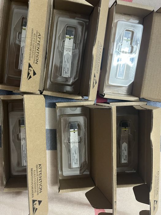 Продам SFP модуля, новые, 6 пар