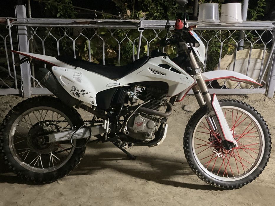 06ендуро  250куб 200к