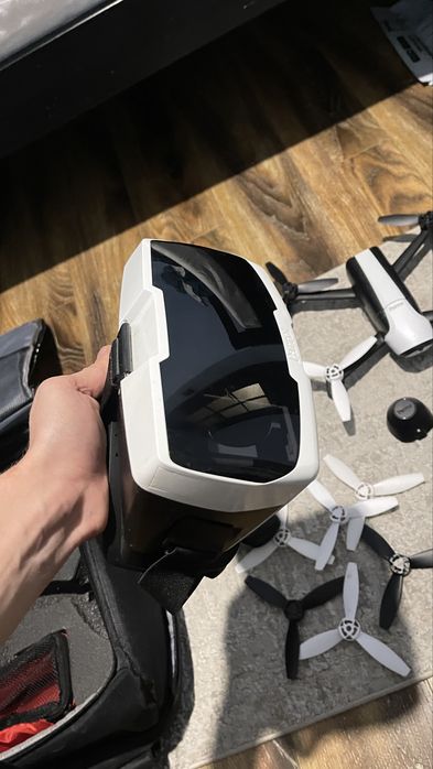 Vand drona Parrot Bebop 2 FPV +Controler +Ochelari vr