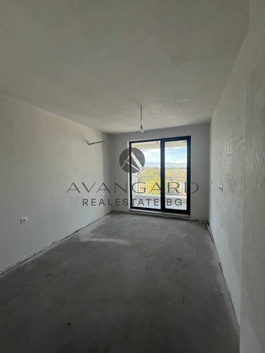 оф.21530 Тристаен апартамент / Кършияка