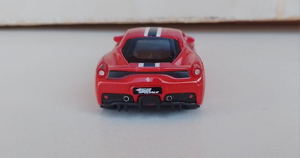 Ferrari 458 Speciale, мащаб 1/43