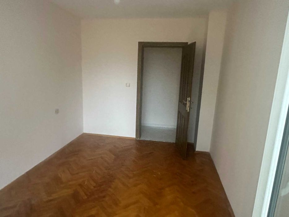 Продава се апартамент