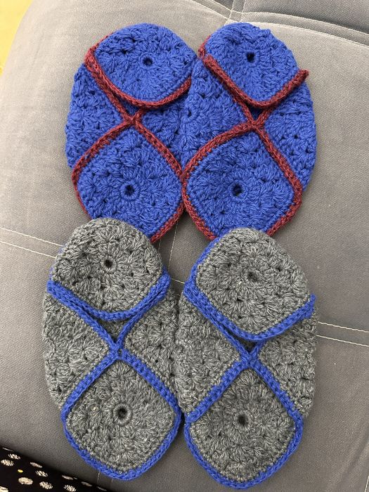 Продам вязанные следики.