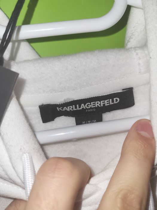 Hanorac  Karl Lagerfeld marimea M