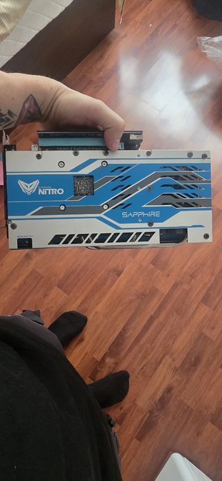 Видеокарта Sapphire Nitro + Radeon RX 580 8GB
