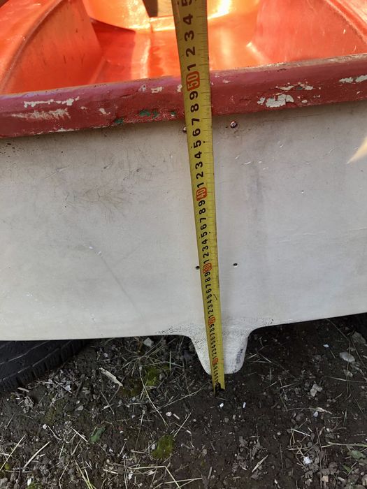 Barcă din fibră de sticlă 3.70 m x 1.55 m | Ușoară | Ideală pentru pescuit și motor