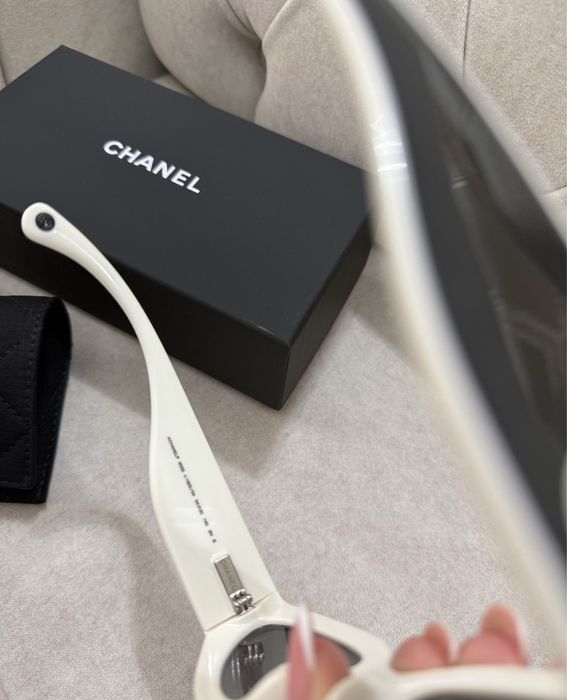 Очки Chanel тренд 2025