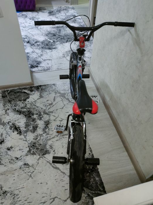 Велосипед с крутой подвесткой