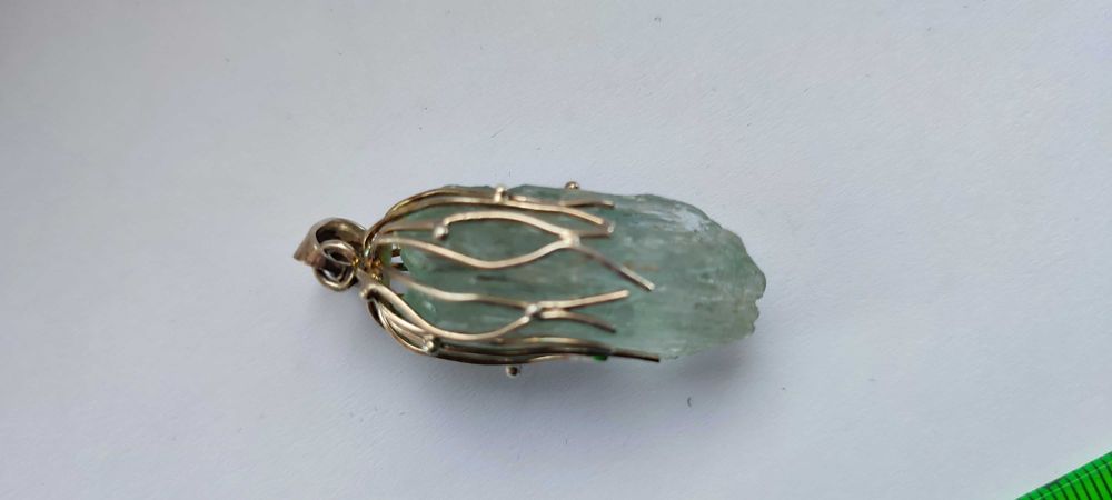 Шикарный кулон с натуральным камнем АКВАМАРИН