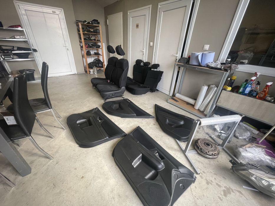 Комплект салон + кори с подгрев за Subaru XV I генерация