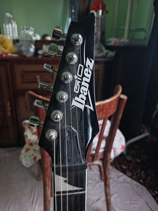 Електрони гитара