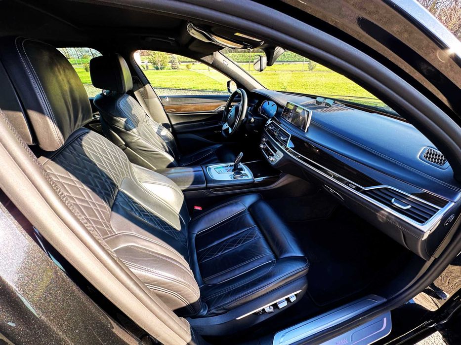 BMW Seria 7 730D G11 XDrive - Impecabil! Full Black