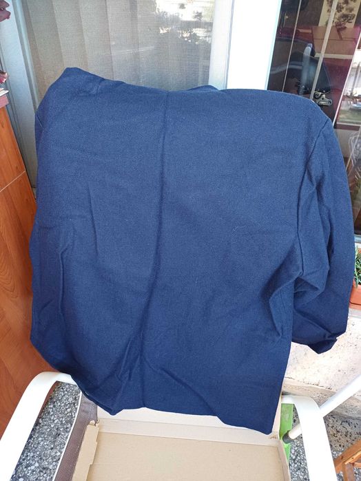 Спешно  продавам работно облекло