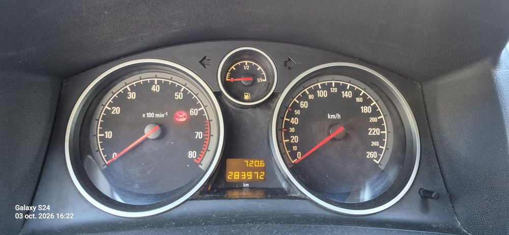 Vând Opel zafira B