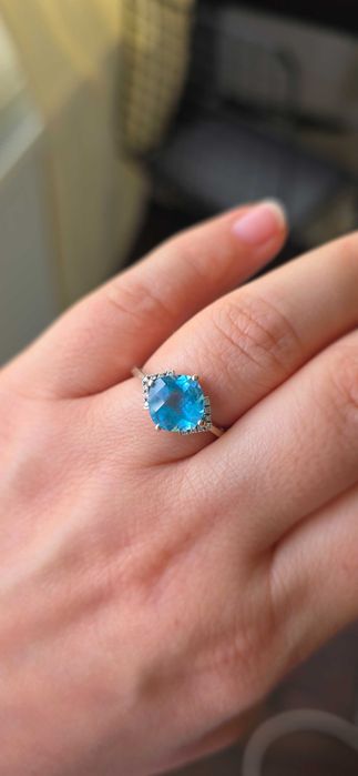 Inel aur alb cu topaz albastru si diamante - Teilor