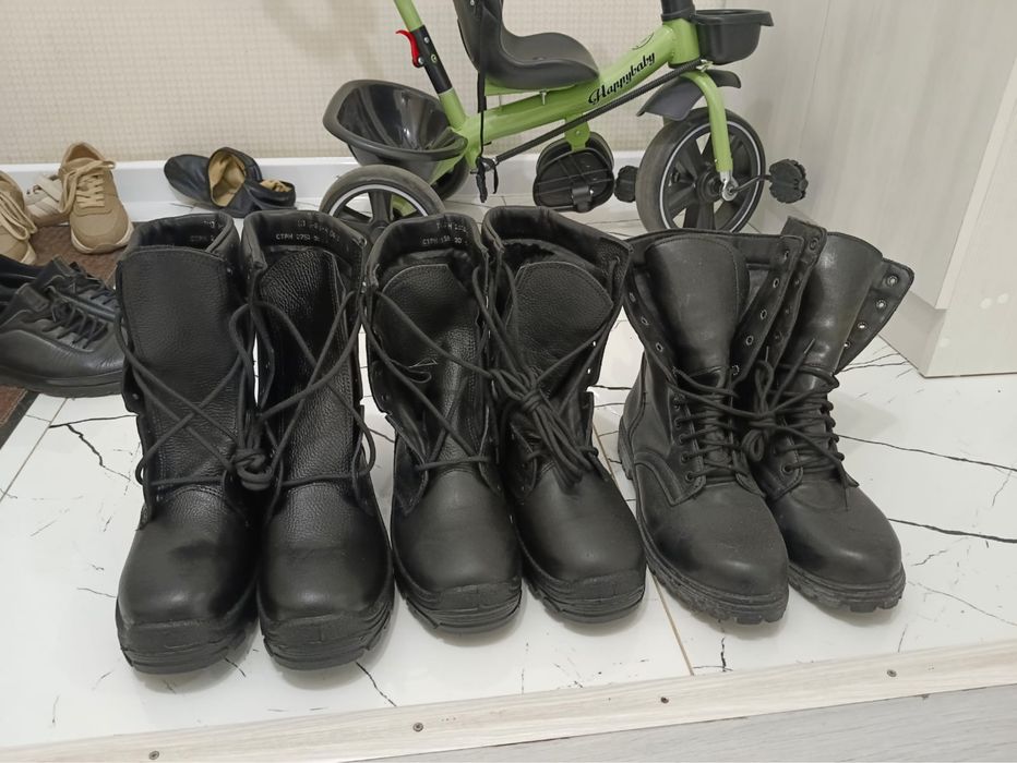 Продам берцы размер 40-41