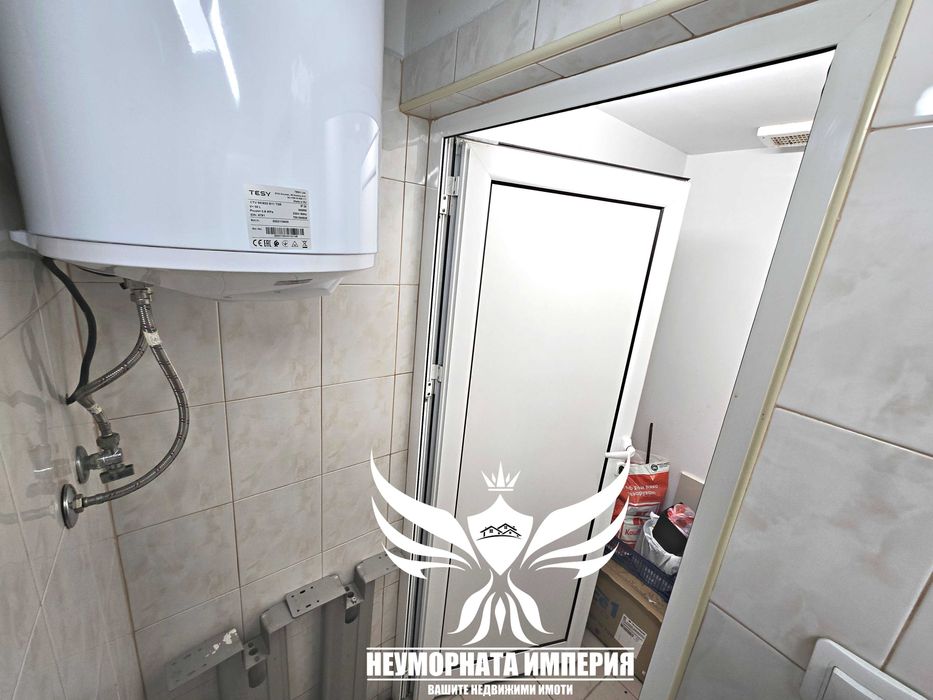 Дава се под наем Офис в Асеновград - 80 кв.м за 1055 € - Снимка #15