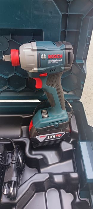 Impact Bosch patrat+ biti  fabricație 08/2025