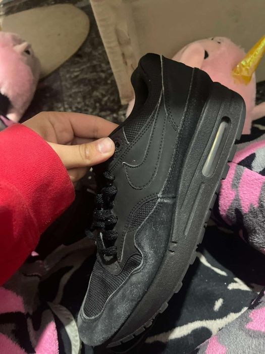 Оригинални маратонки