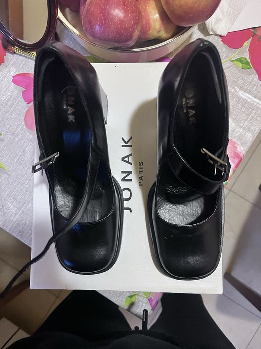 Jonak обувки- стил и удобство