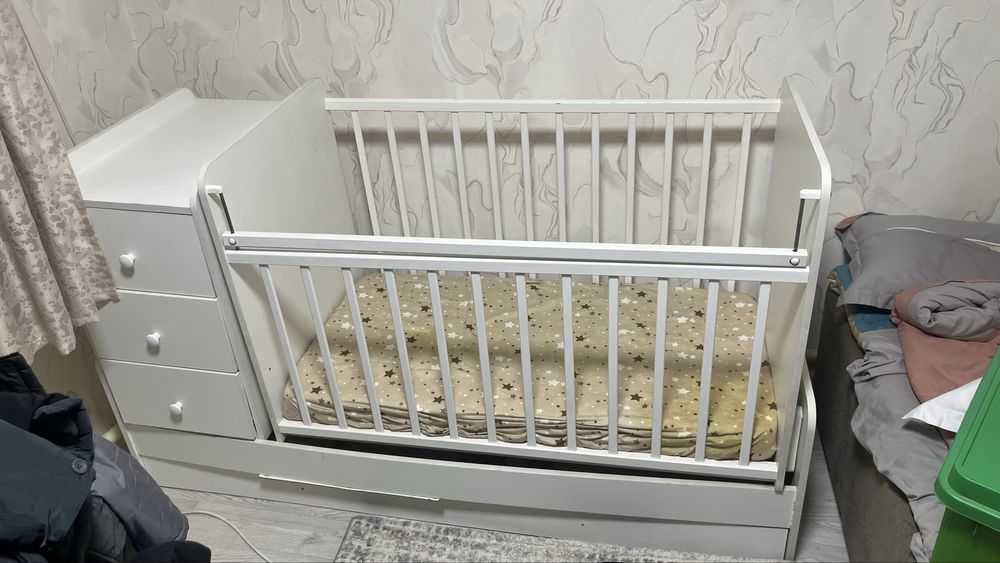 Детская кровать..