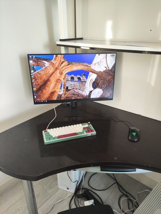 Компьютер для игр  ssd rx570 corei5 16 gb hyperx