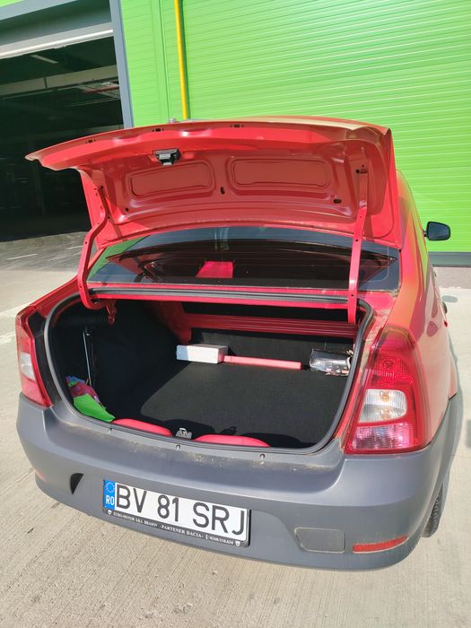 Proprietar vând Logan 21000 de km