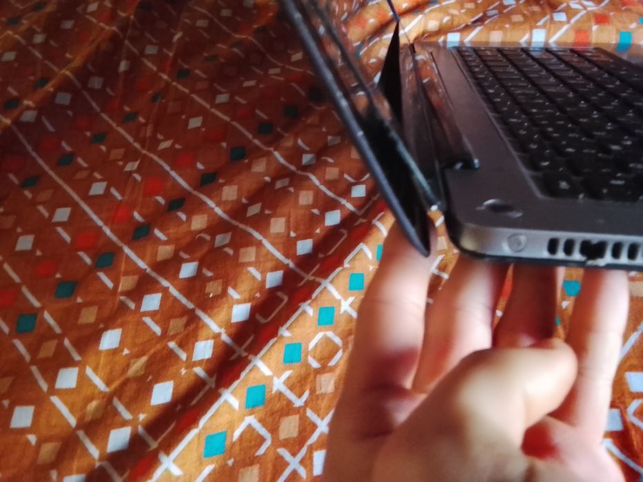 Продам наутбук б/у