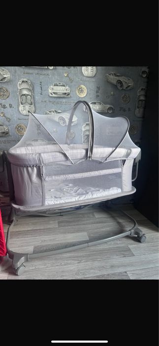 Продам детскую кроватку