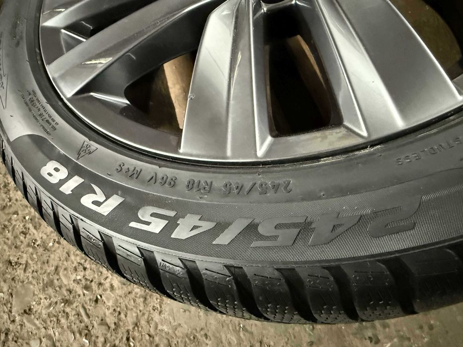 2x Anvelope noi de Iarna 245/45 r18 seal - Pirelli Sottozero 3 Winter